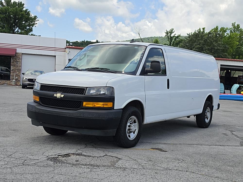 chevrolet express cargo 2018 1GCWGBFP3J1186814 image chevrolet express cargo 2018 1GCWGBFP3J1186814 image